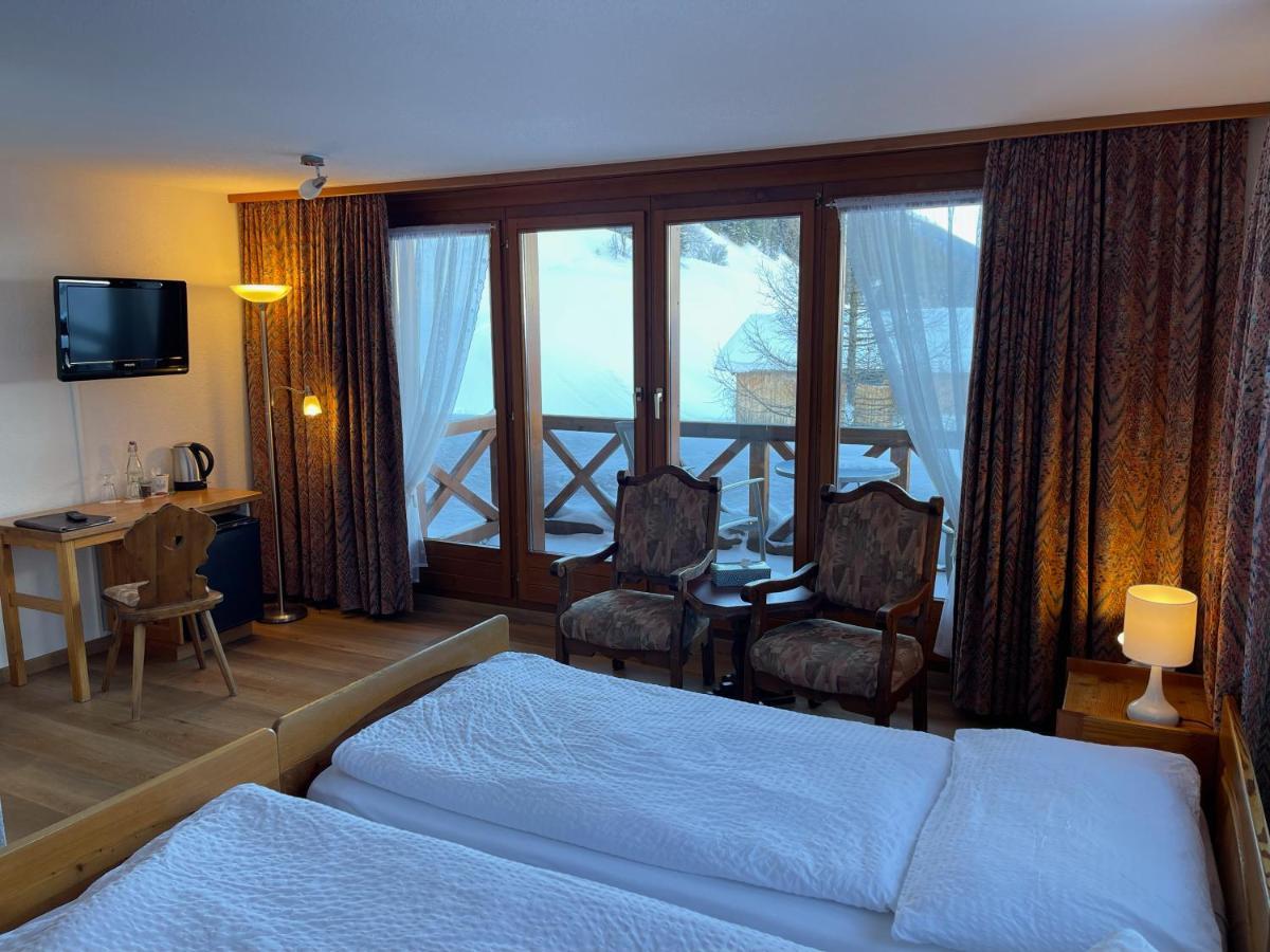 Hotel Alpenhof โอเบอร์วัลด์ ภายนอก รูปภาพ
