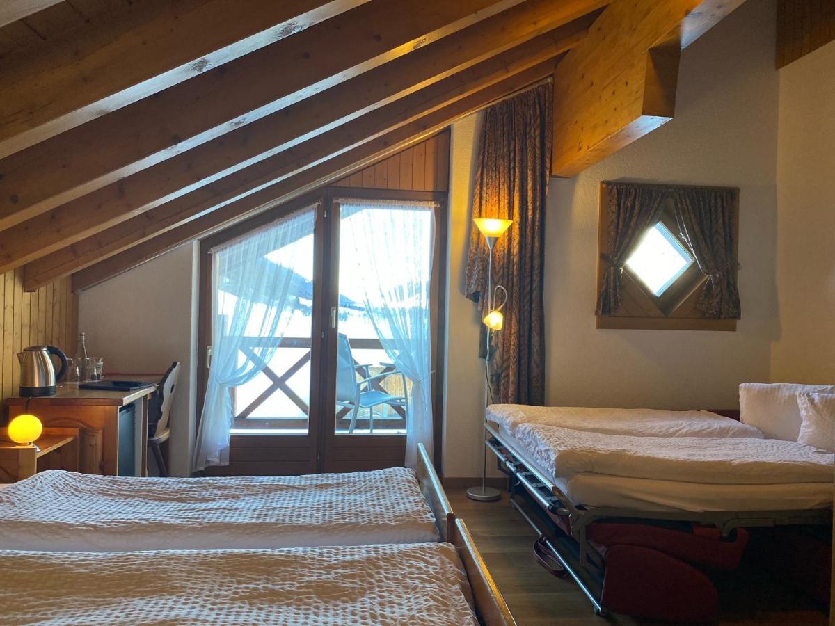 Hotel Alpenhof โอเบอร์วัลด์ ภายนอก รูปภาพ