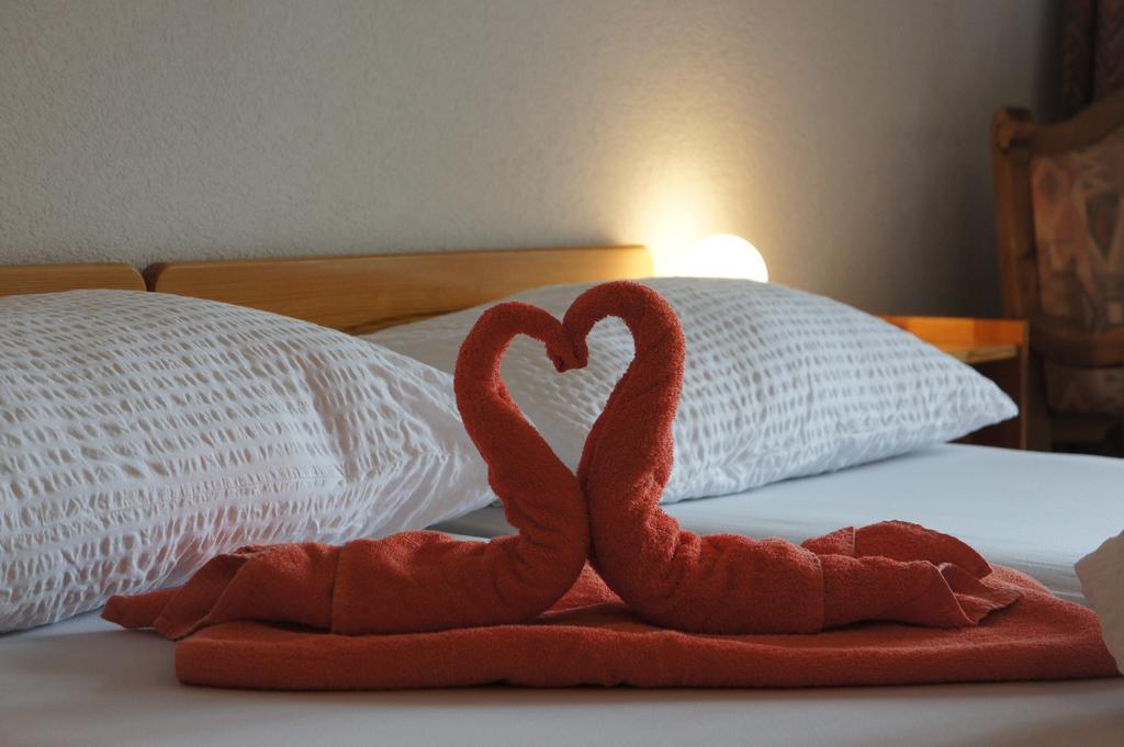 Hotel Alpenhof โอเบอร์วัลด์ ภายนอก รูปภาพ
