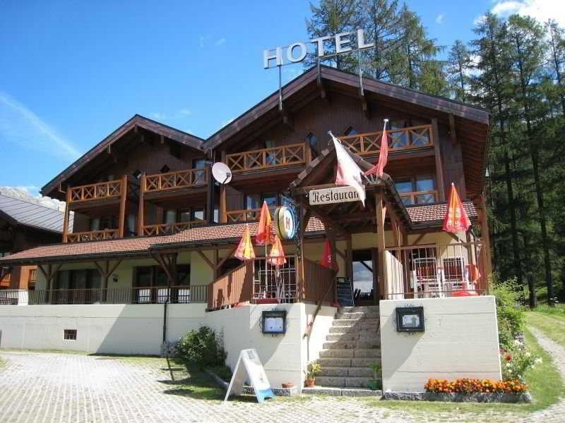 Hotel Alpenhof โอเบอร์วัลด์ ภายนอก รูปภาพ