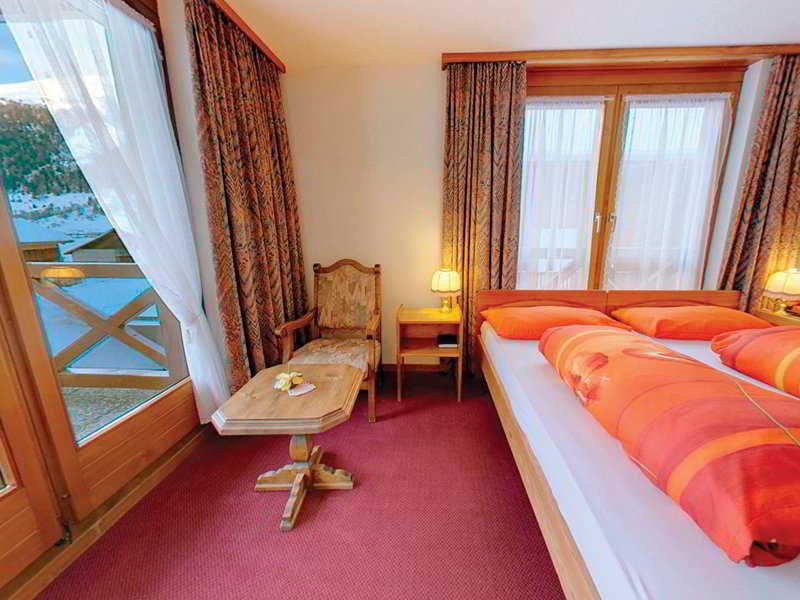 Hotel Alpenhof โอเบอร์วัลด์ ภายนอก รูปภาพ