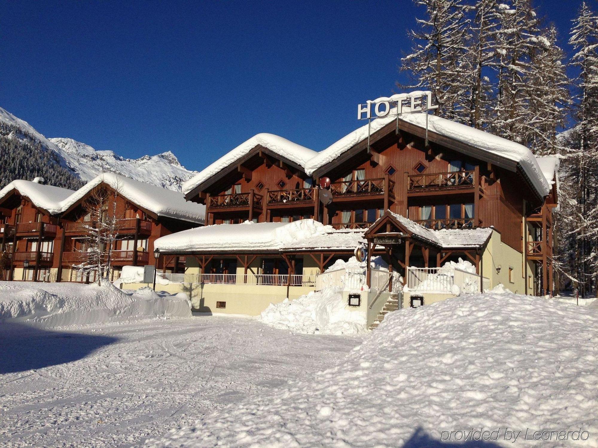 Hotel Alpenhof โอเบอร์วัลด์ ภายนอก รูปภาพ