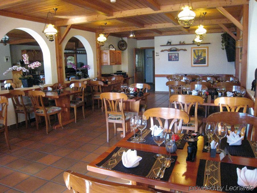 Hotel Alpenhof โอเบอร์วัลด์ ร้านอาหาร รูปภาพ
